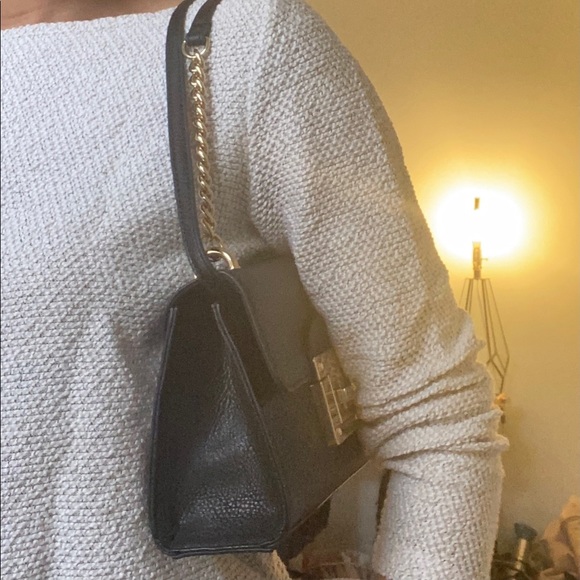 Black and gold shoulder bag - Picture 2 of 6